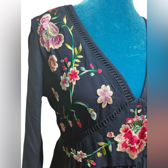 ASOS Midi Pleated Dress with Floral Embroidery - Picture 5 of 8